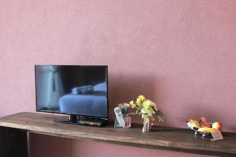 The Glory River Kwai Hotel Deluxe River View Room with Bathtub 4