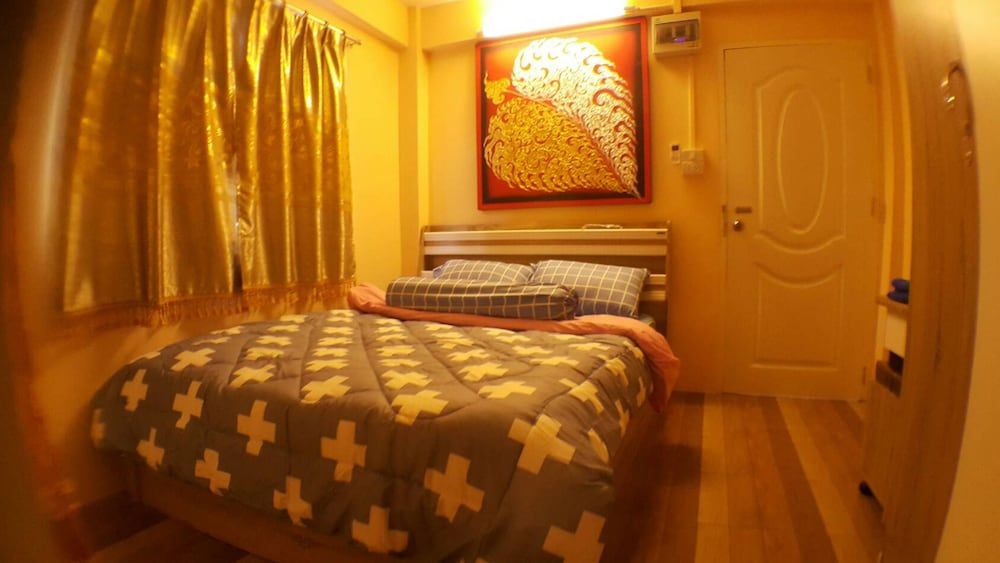 Suansin Art Garden Standard Double Room 10