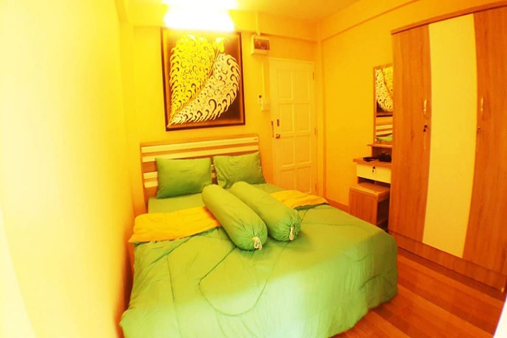 Suansin Art Garden Standard Double Room 2