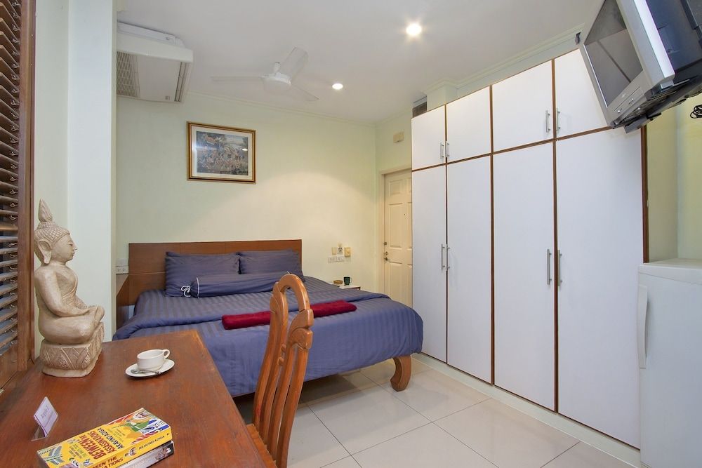 Argyle Apartments Pattaya