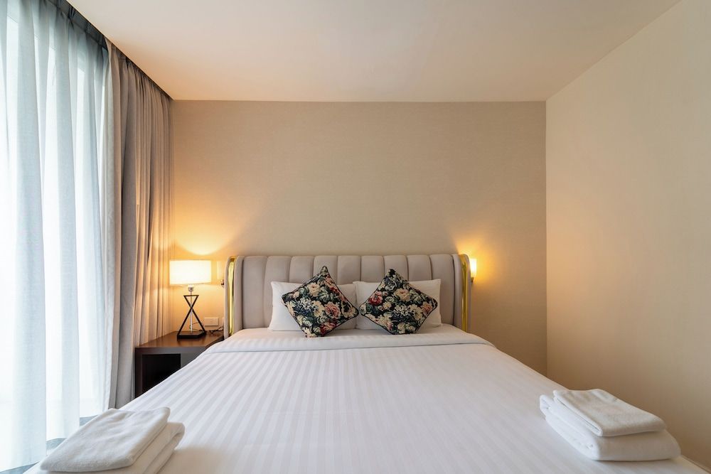 One Bedroom Suite