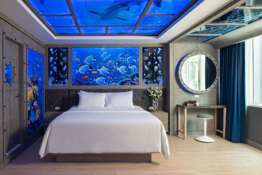 Ocean Queen Room