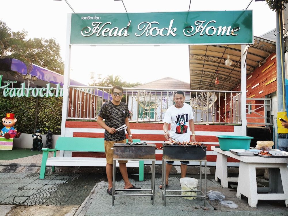 undefined Head Rock Home 9