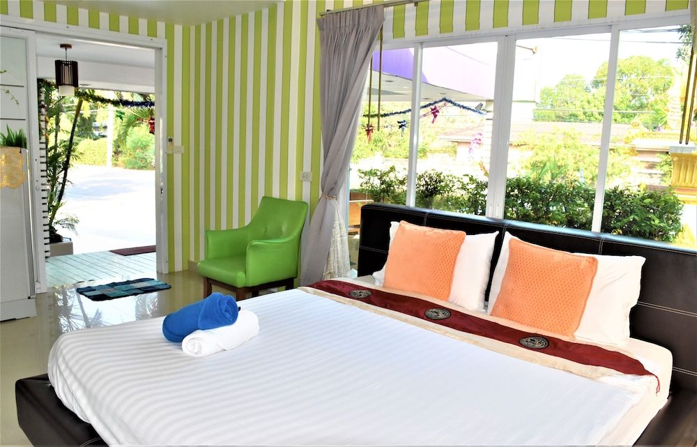 undefined Head Rock Home