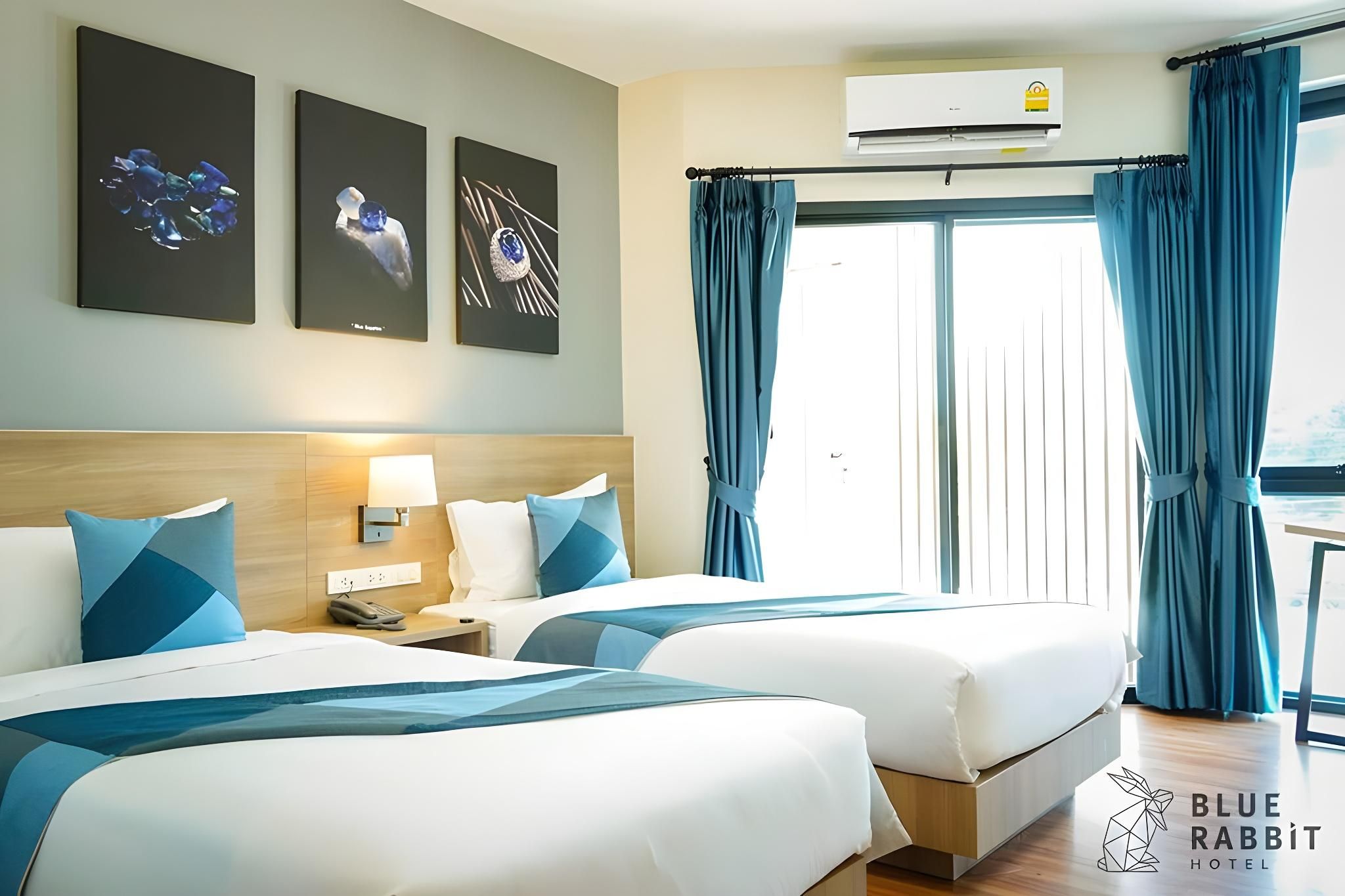 Blue Rabbit Hotel Standard Twin Bed