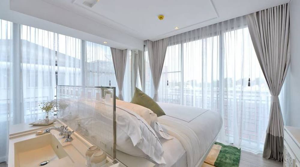 undefined Riva Arun Bangkok 8