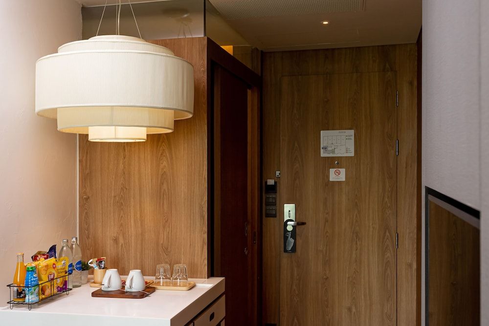 Volve Hotel Bangkok Studio Suite 8