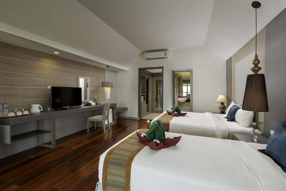 Nakara Long Beach Resort Double or Twin Room, Beachfront 6