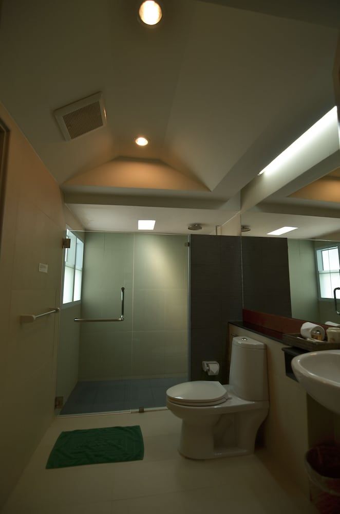 Nakara Long Beach Resort Double or Twin Room, Beachfront 9