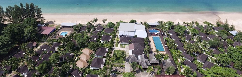 Nakara Long Beach Resort Standard Room 4