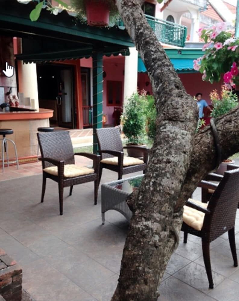 undefined Kata Minta Phuket 8