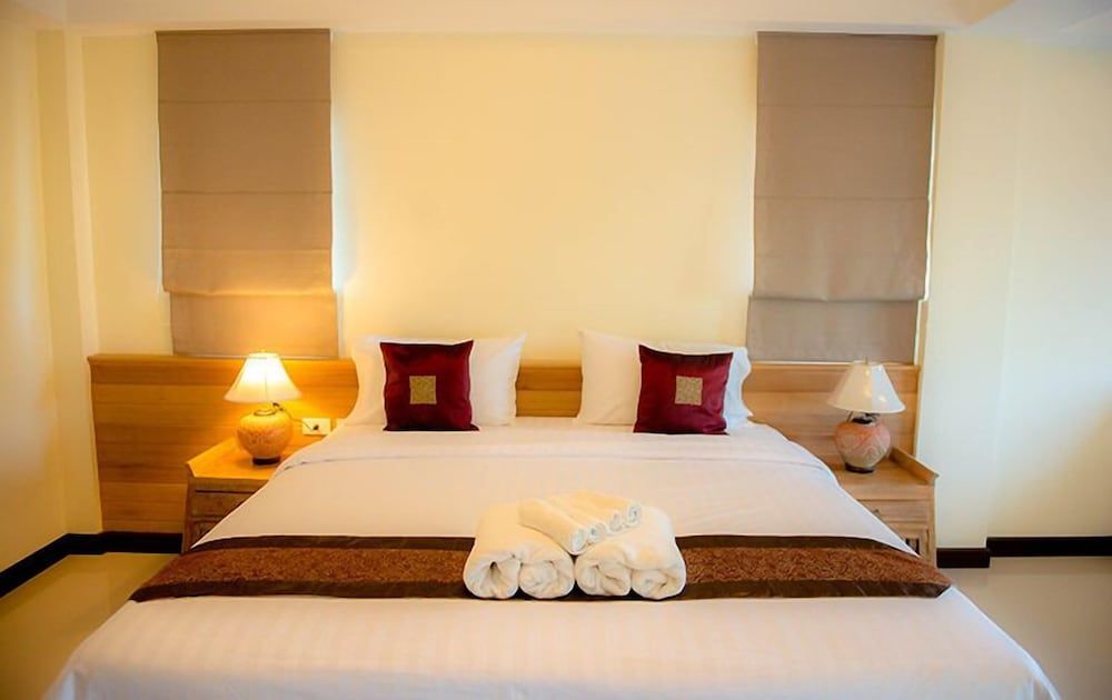 Chivapuri Residence Trat Deluxe Triple Room 3