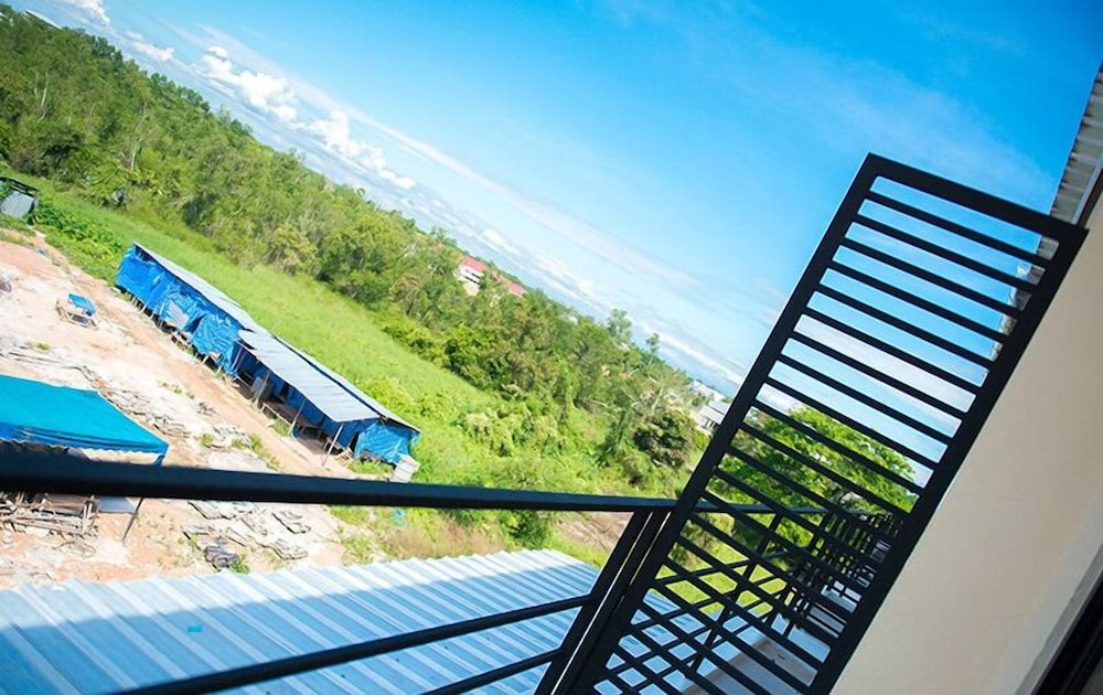 Chivapuri Residence Trat Superior Room 11