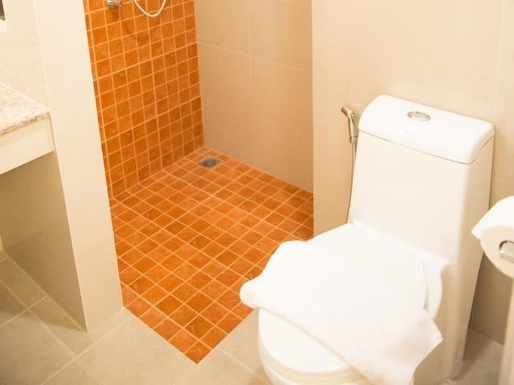 Chivapuri Residence Trat Superior Room 14