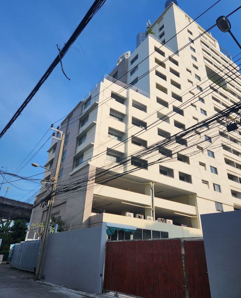 undefined Interchange Tower Serviced Apartment 8