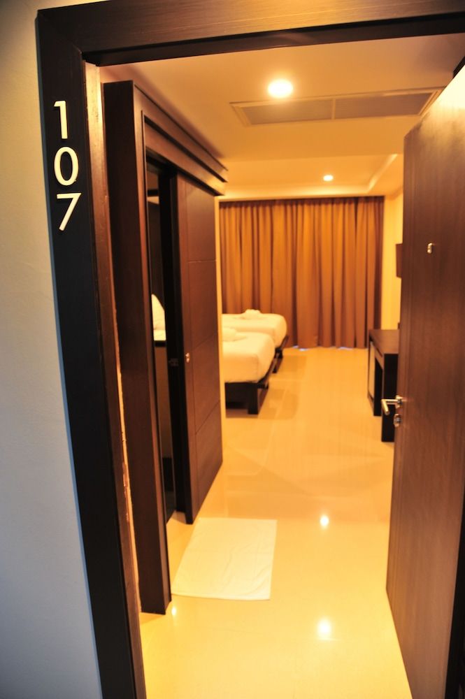 Sunmarina Hotel Cha Am Superior Room, 2 Twin Beds 4