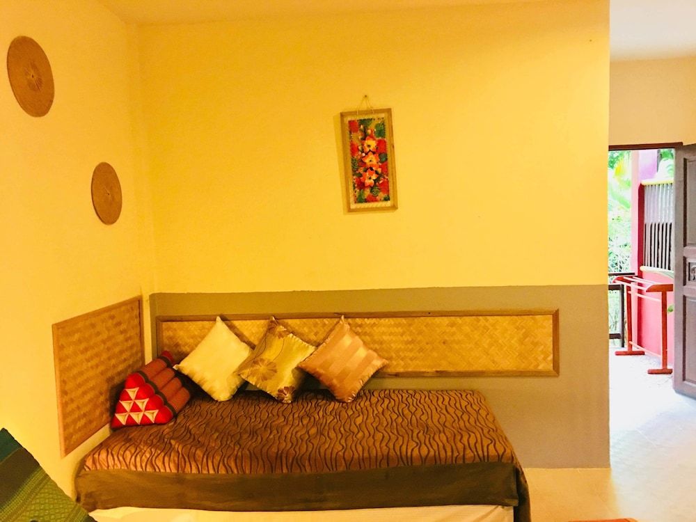 Deluxe Double Room, Garden View, Garden Area
