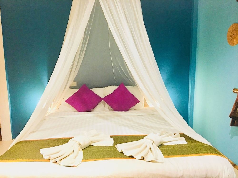 Superior Double Room, 1 King Bed, Non Smoking, Garden Area
