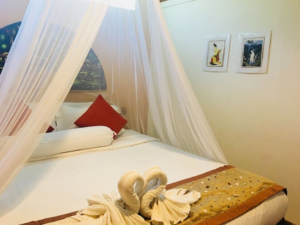 Exclusive Suite, 2 Bedrooms, Garden Area
