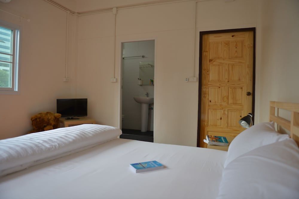 undefined PanPan Hostel Bangkok 9