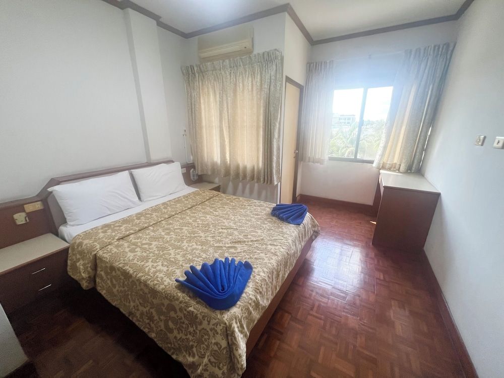 Muang Thong Family Suite Hat Yai 2 Bedrooms Suite