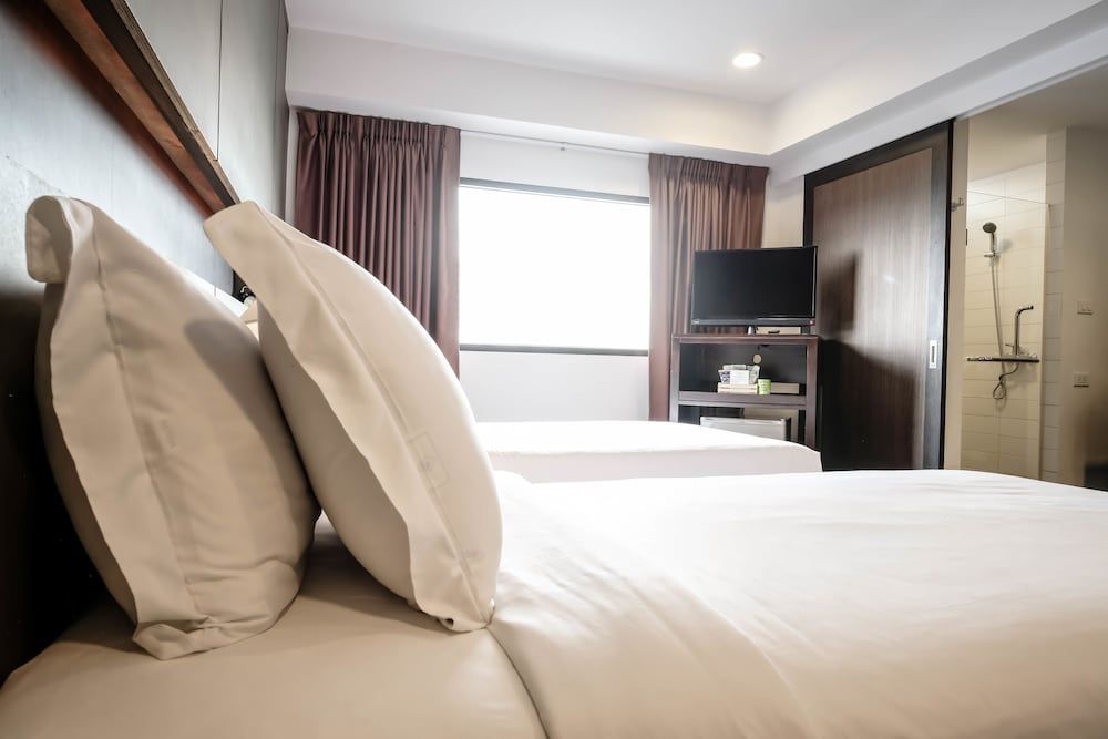 Nanda Heritage Hotel Deluxe Twin Room