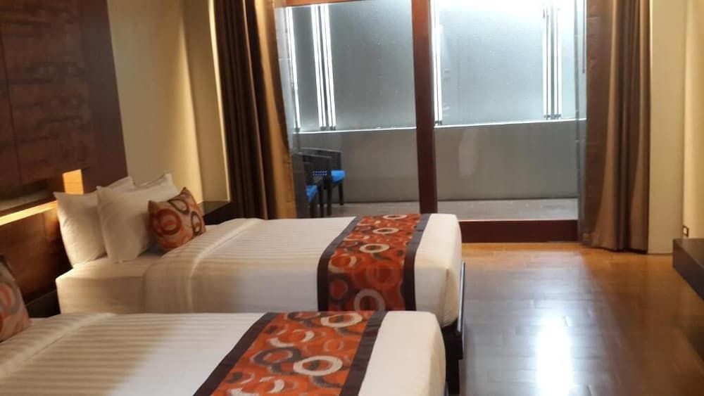 Am Samui Palace Deluxe Corner (No Soundproofing room) 2