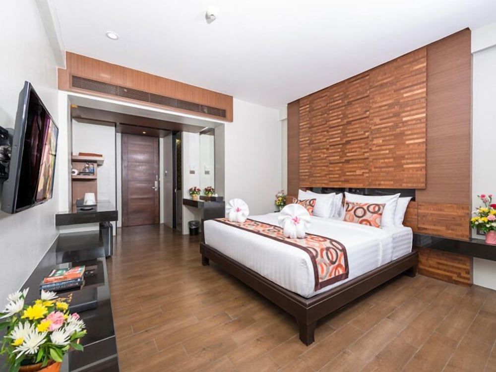 undefined Am Samui Palace 5