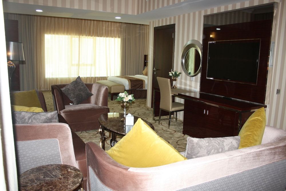 undefined Al Salam Grand Hotel Sharjah 8