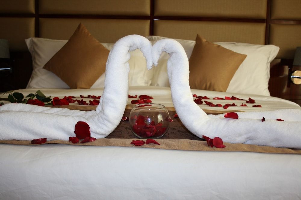 Al Salam Grand Hotel Sharjah Junior Suite 4