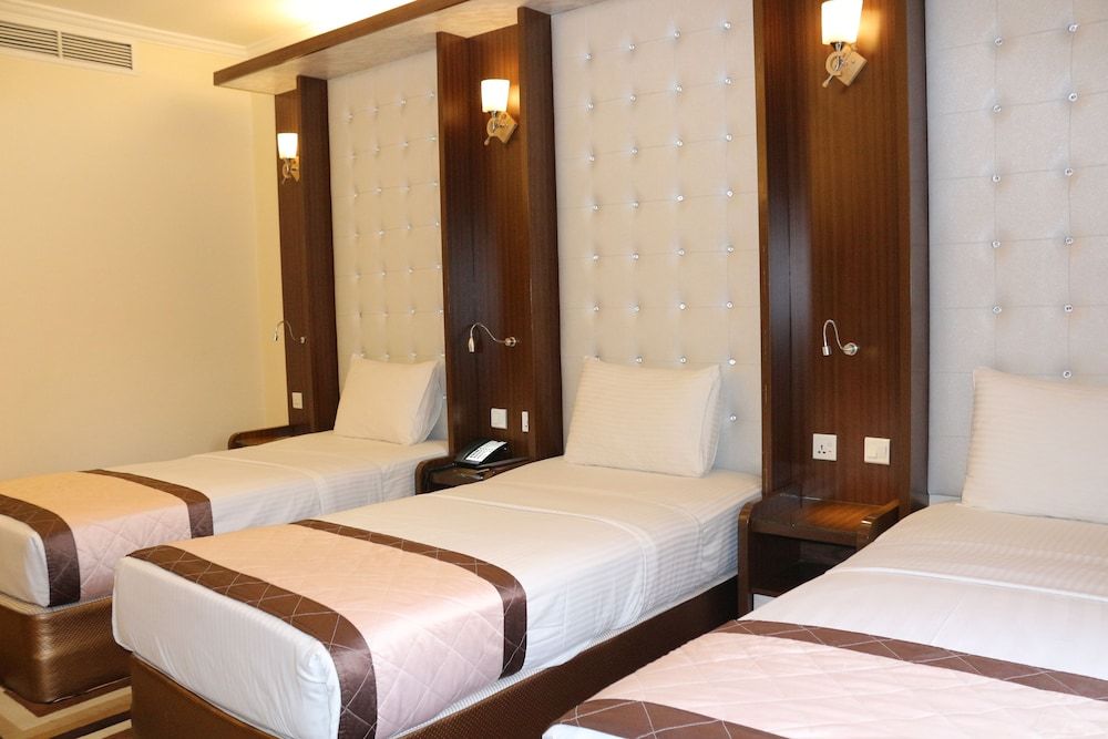 undefined Al Khaleej Grand Hotel 10