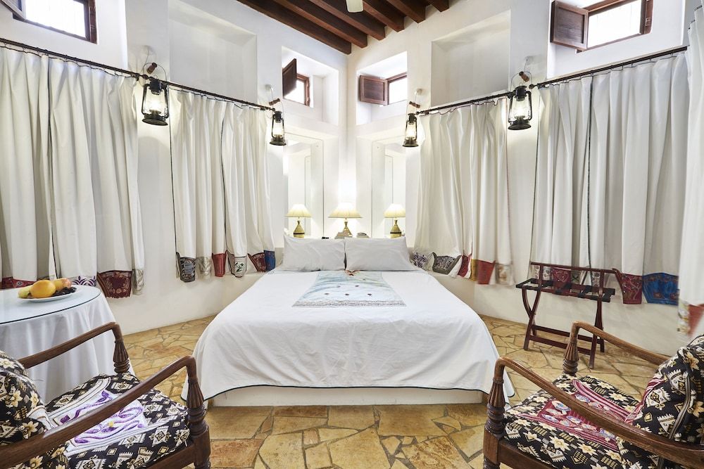 undefined XVA Art Hotel 8