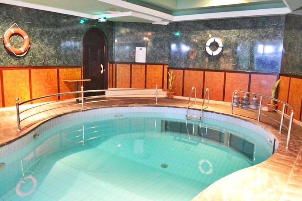 undefined Strand Hotel 5