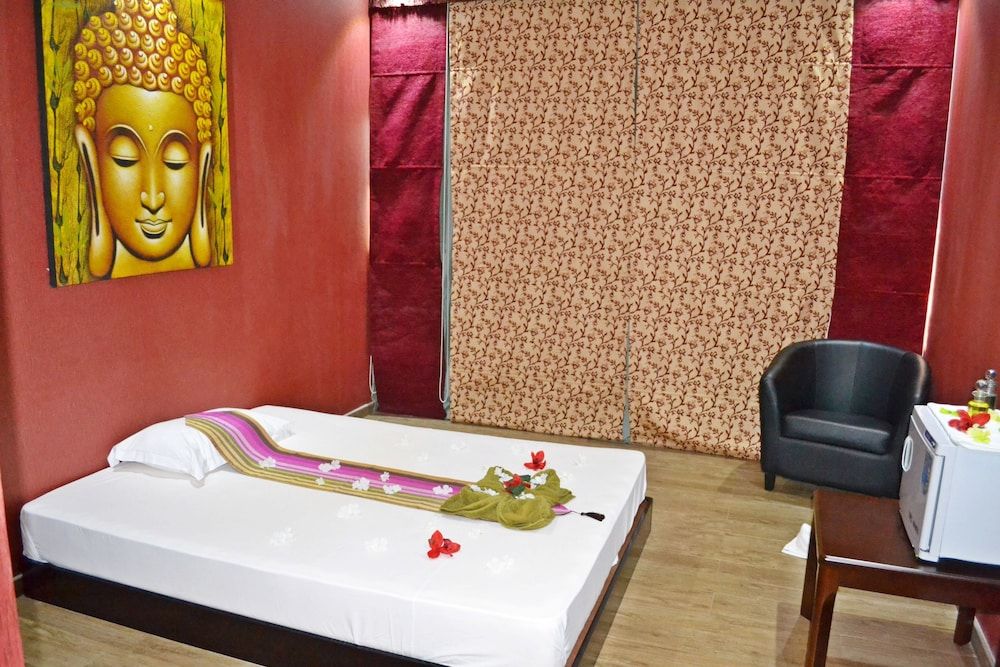 undefined Strand Hotel 3