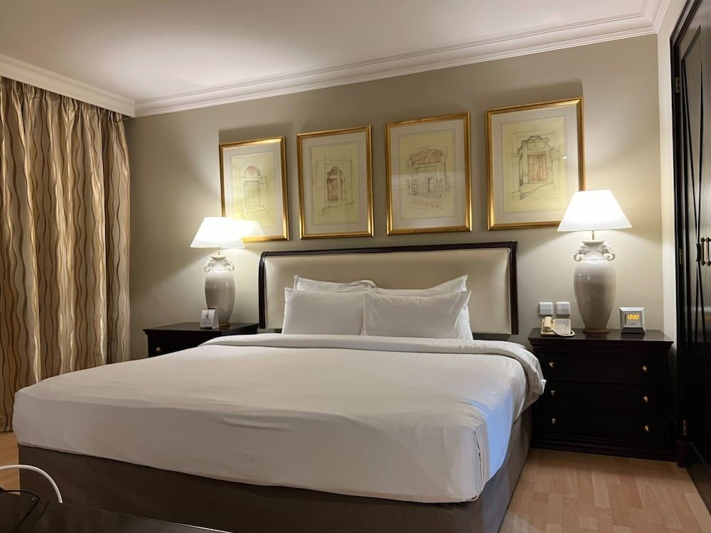 undefined Grand Excelsior Hotel Deira 2