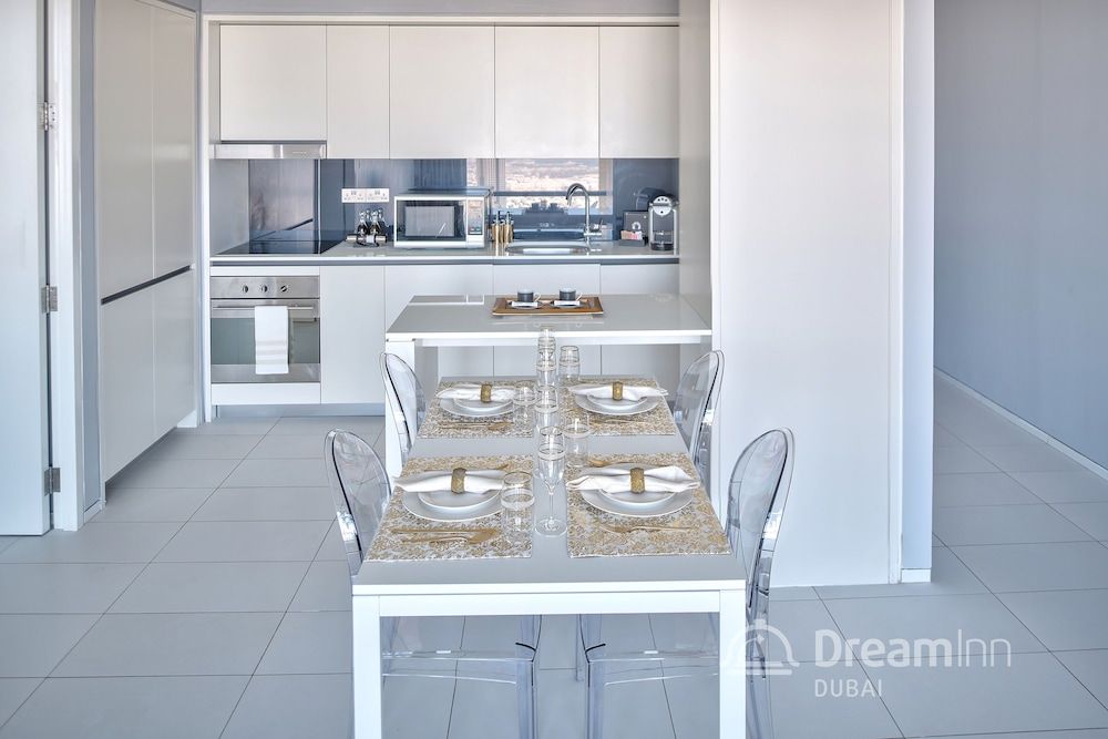 undefined Dream Inn Dubai Apartments - Index Tower 9