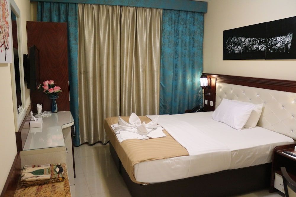 Mariana Hotel Standard Double Room 2