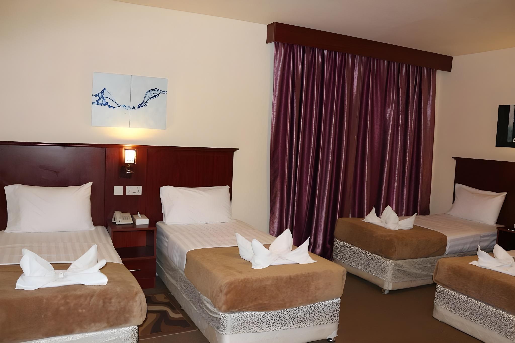 undefined Mariana Hotel 10