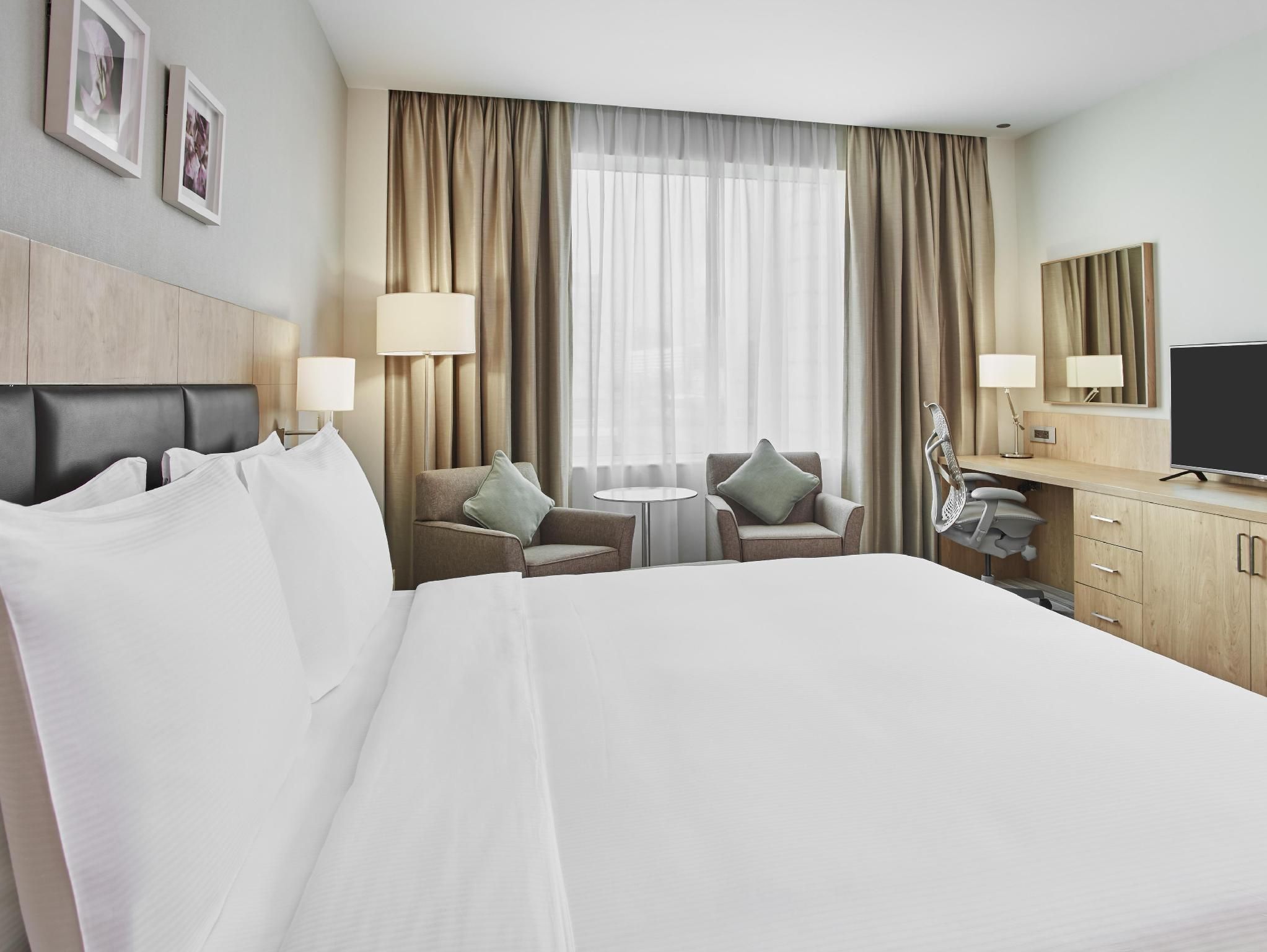 undefined Hilton Garden Inn Dubai, Mall Avenue 10