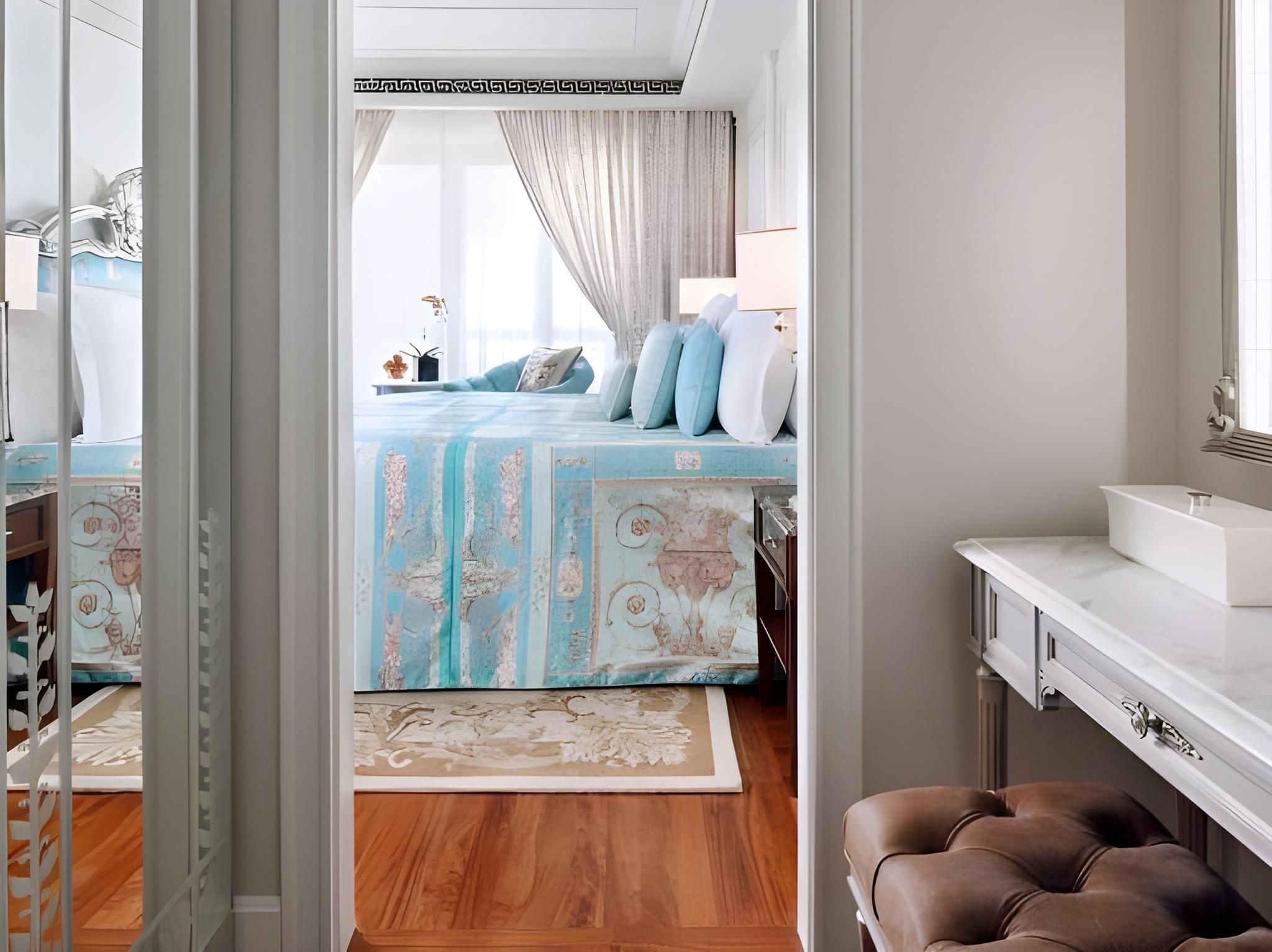 Palazzo Versace Dubai Deluxe City View 2