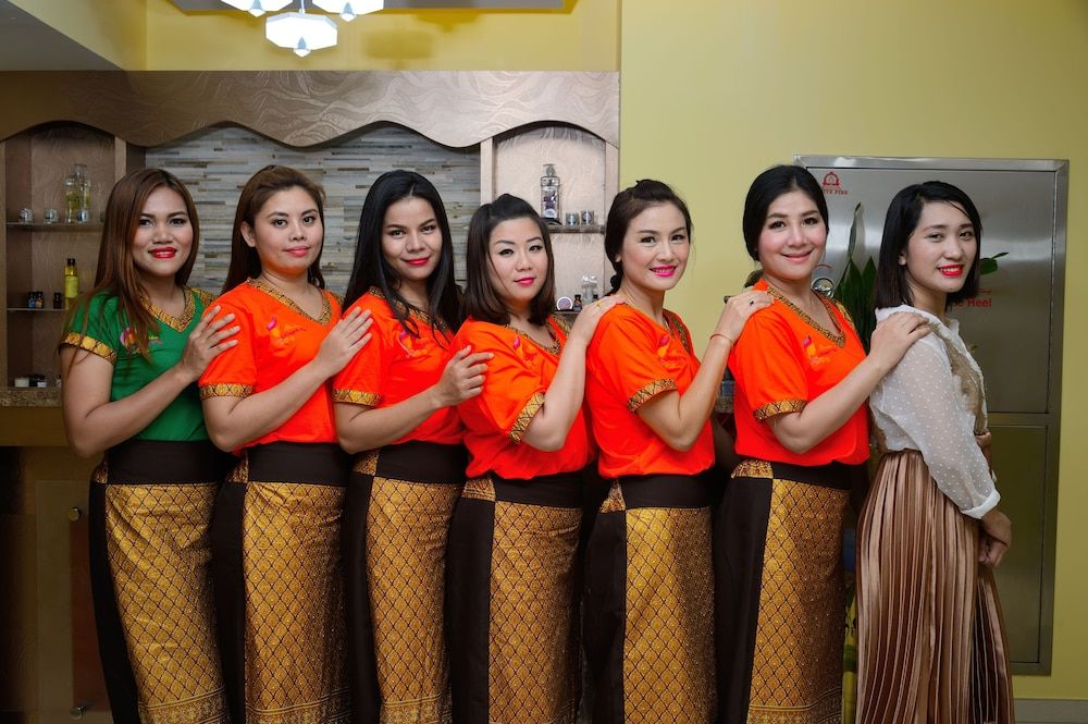 Pulse Al Jaddaf Hotel