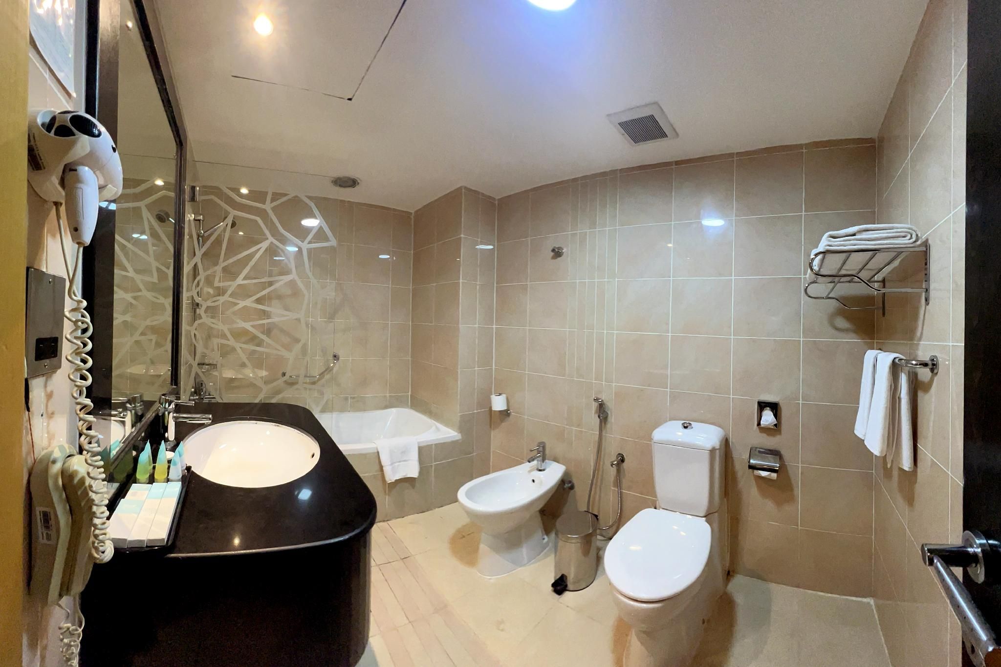 undefined THE PARK HOTEL Formerly Al Jawhara Gardens 5