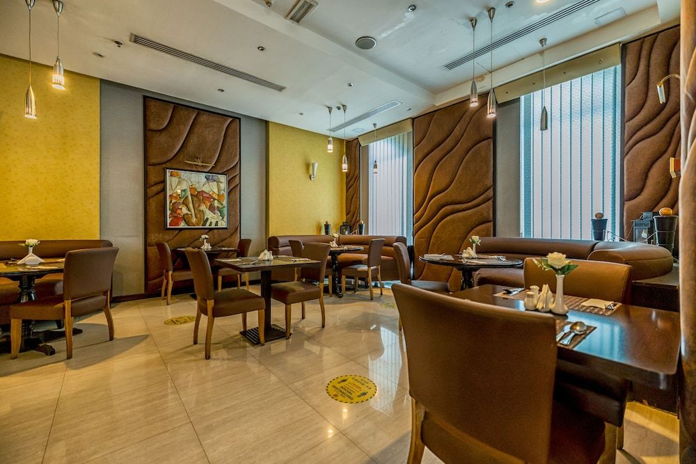 undefined THE PARK HOTEL Formerly Al Jawhara Gardens 9