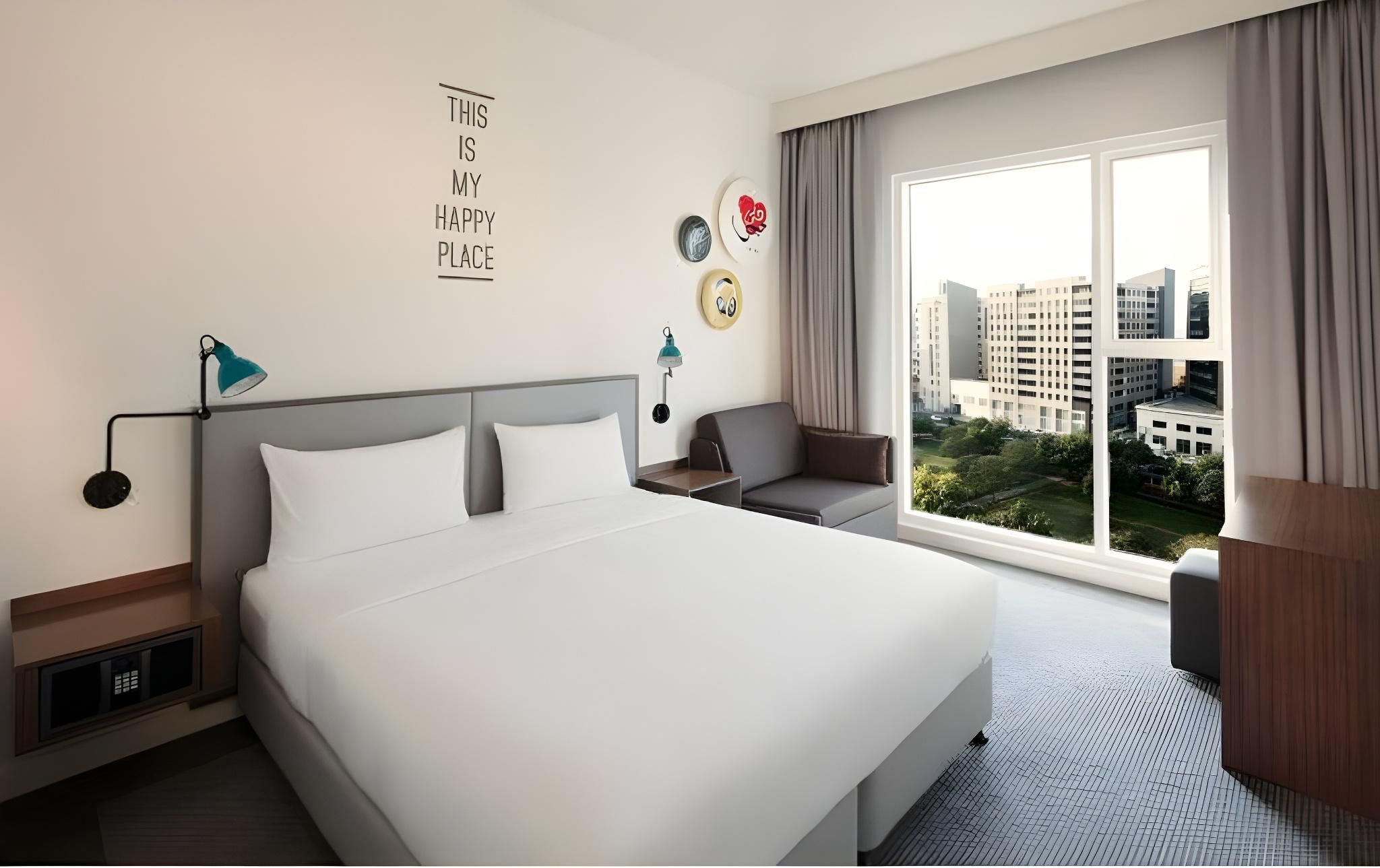 Rove Bur Dubai Healthcare City Rover Room