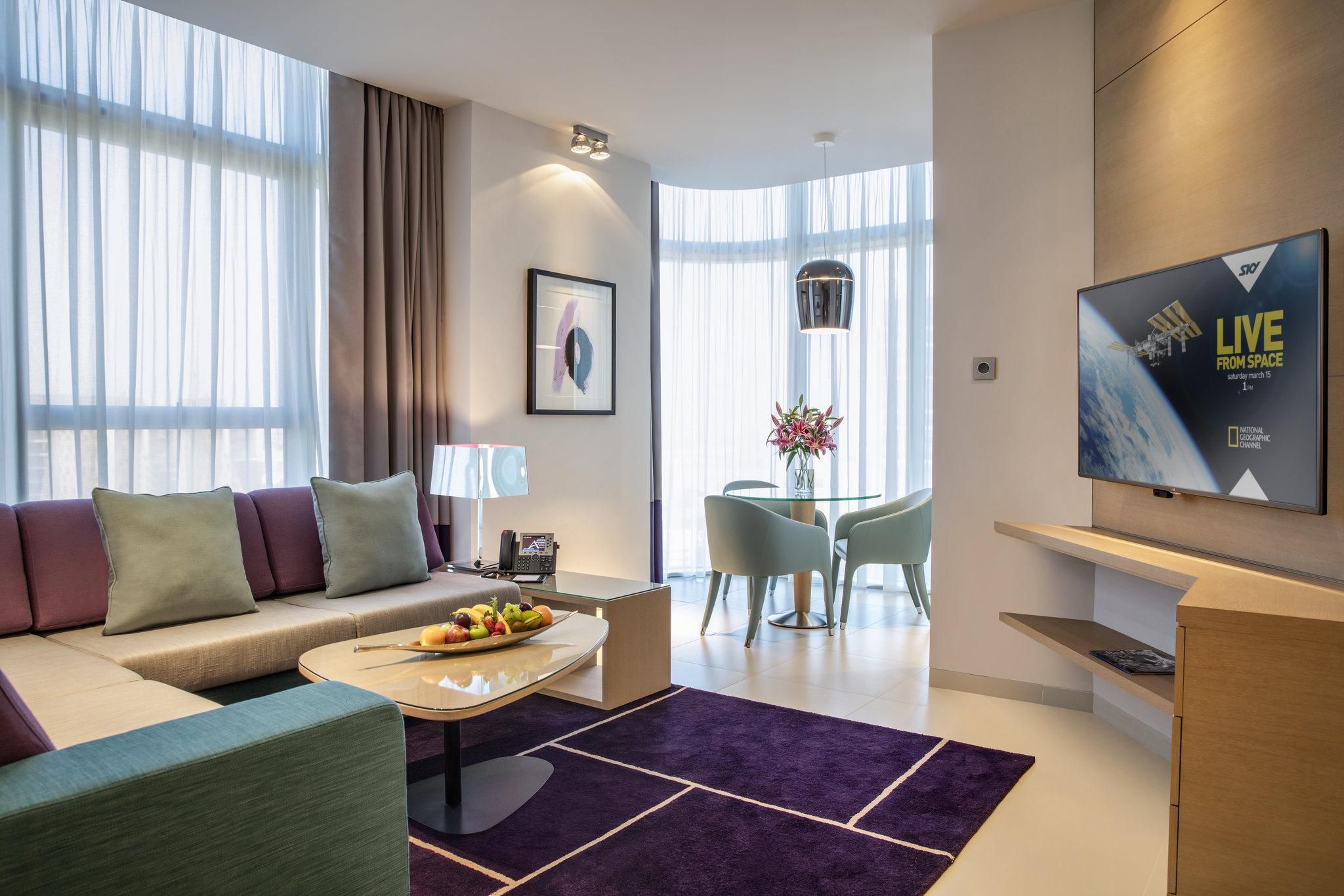 Spacious 1-Bedroom Suite