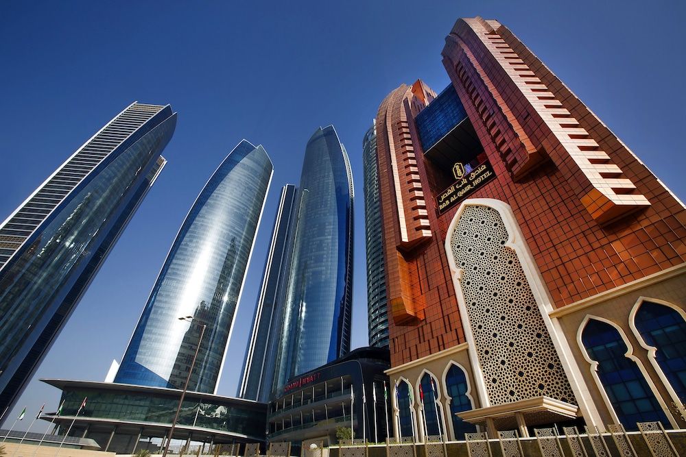 undefined Bab Al Qasr Hotel 2