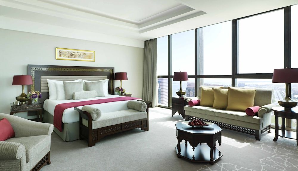 Deluxe Room, 1 King Bed (Palace View)