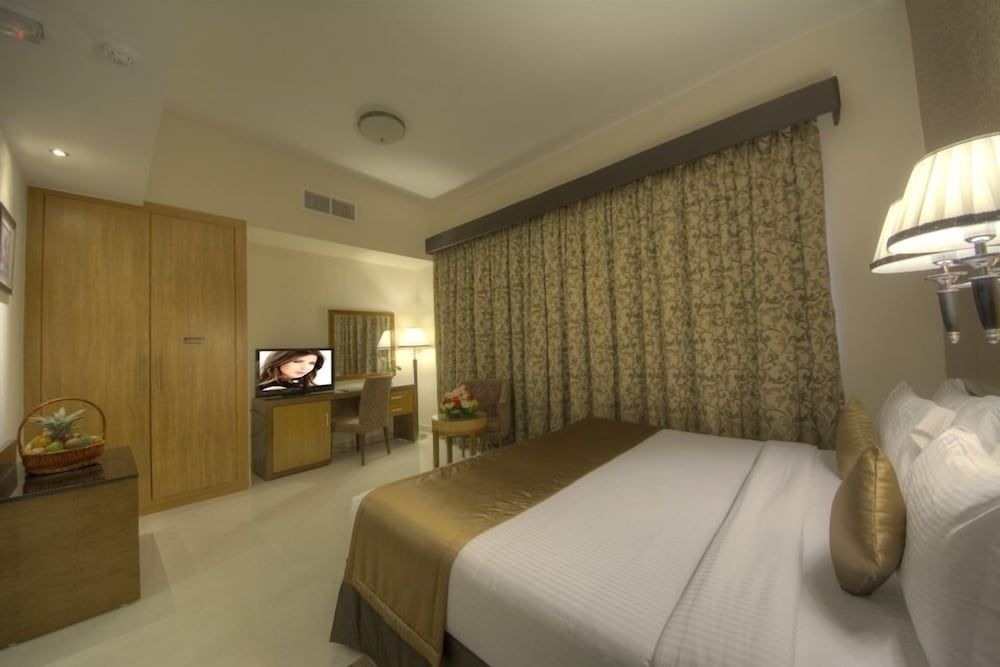 City Tower Hotel Standard Room 8