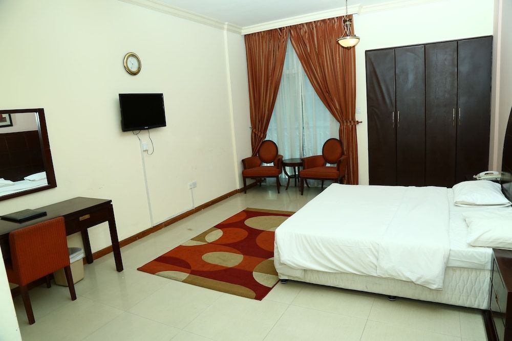 undefined Golden Square Hotel Apartments 6