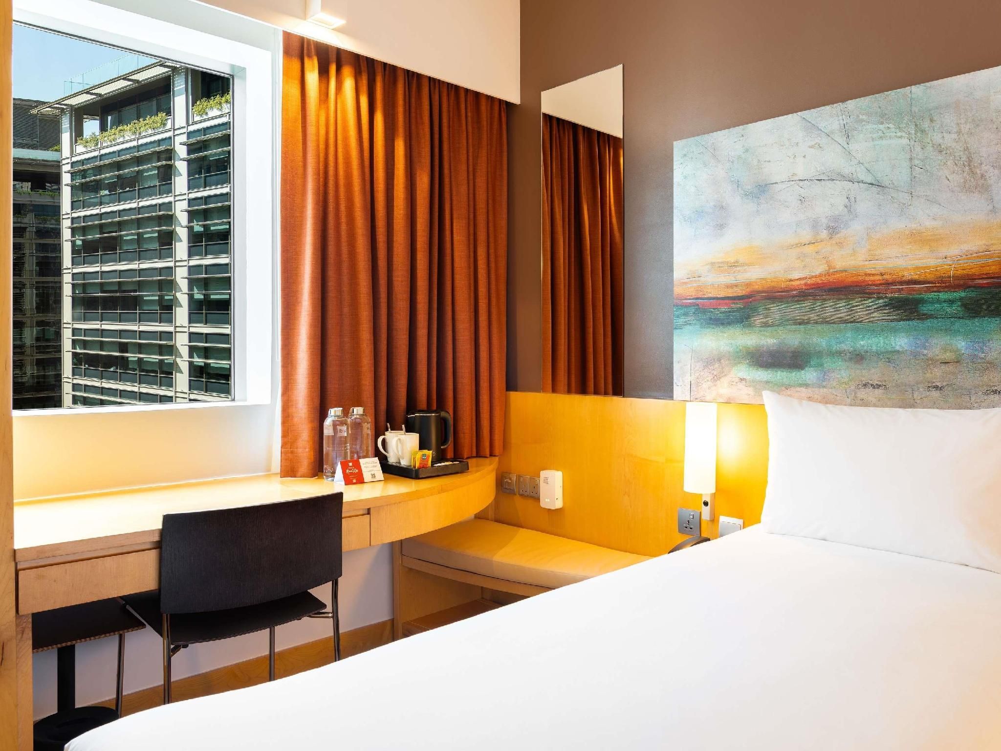 ibis One Central Hotel Standard Twin 3